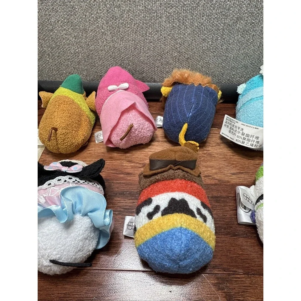 Disney Tsum Tsum lot of 11- Cinderella-Toy Story-Disney Parks